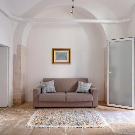 Senso Unico: Nuovo Appartamentino In Centro Bisceglie Buitenkant foto